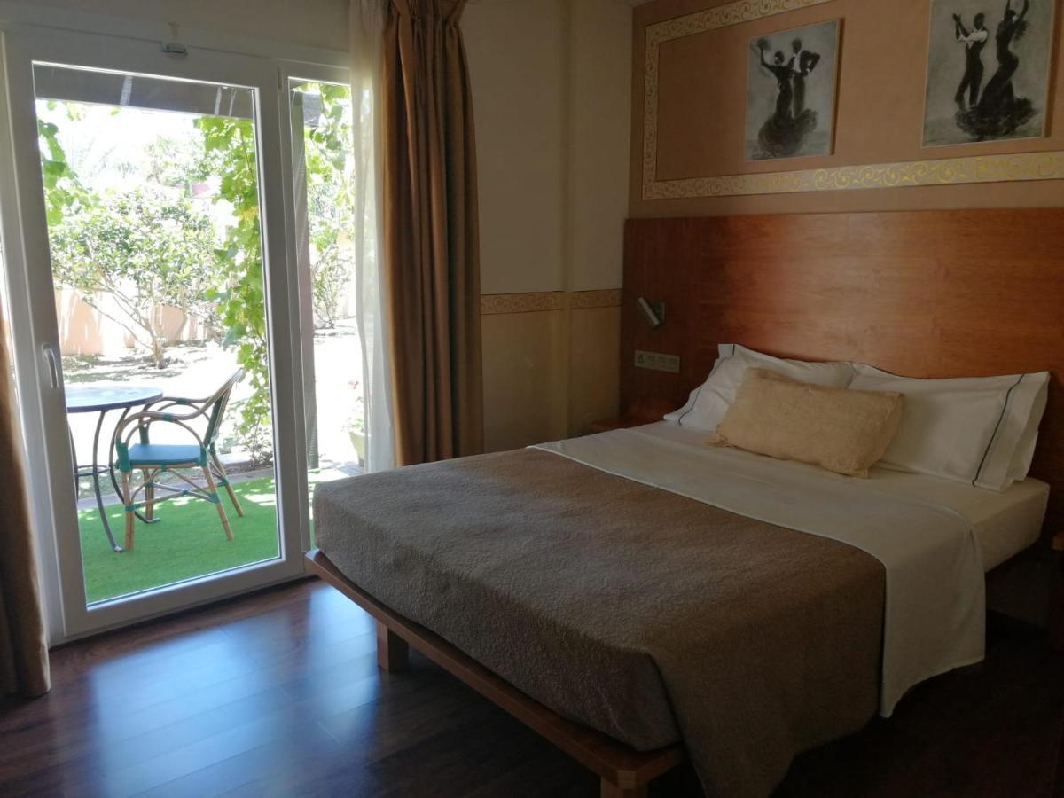Hotel Boutique Villa Erina By Bossh Hotels - Adults Recommended マニルバ エクステリア 写真