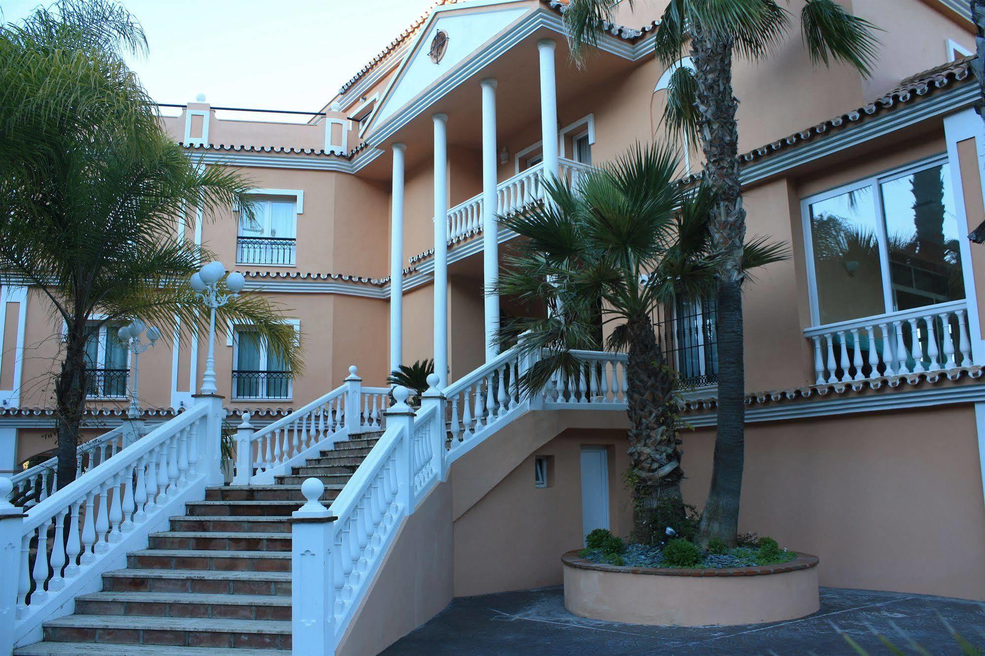 Hotel Boutique Villa Erina By Bossh Hotels - Adults Recommended マニルバ エクステリア 写真