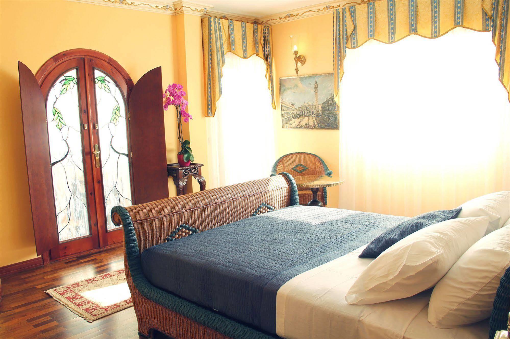 Hotel Boutique Villa Erina By Bossh Hotels - Adults Recommended マニルバ エクステリア 写真